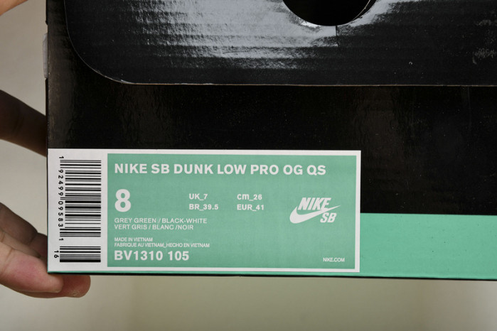 CONCEPTS x NK SB Dunk Low Pro OG QS  BV1310-105