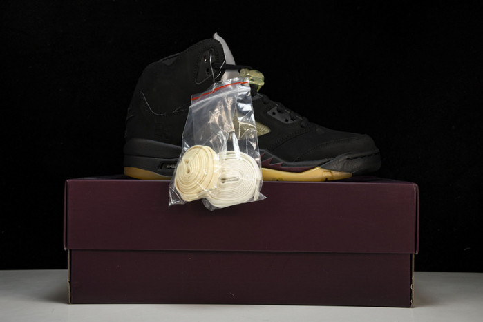A Ma Maniére x Air Jordan 5“Black”  FD1330-001