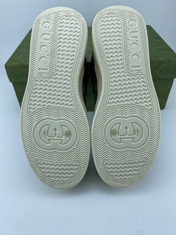 G*u*i sneaker