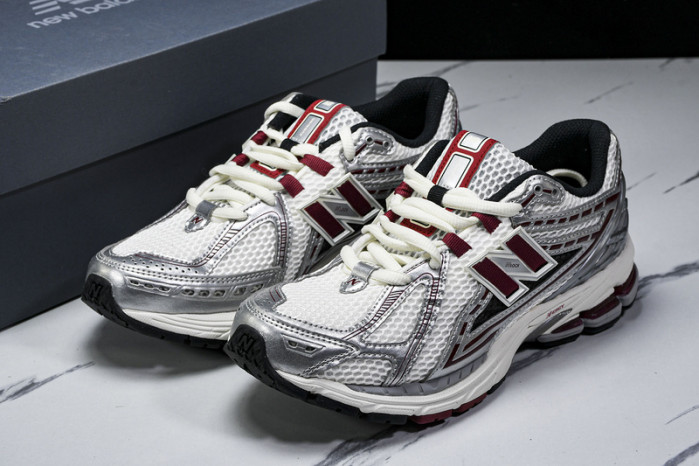 New Balance M1906REA