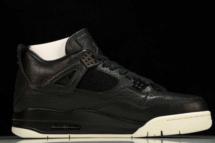 Air Jordan 4 819139-010