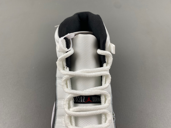 Air Jordan 11  CT8012-106