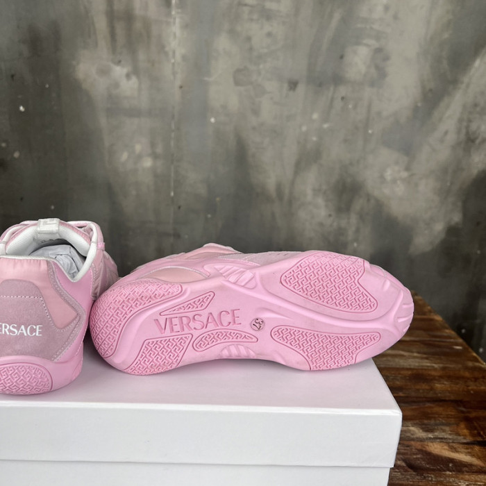 VER DESIGNER SNEAKERS