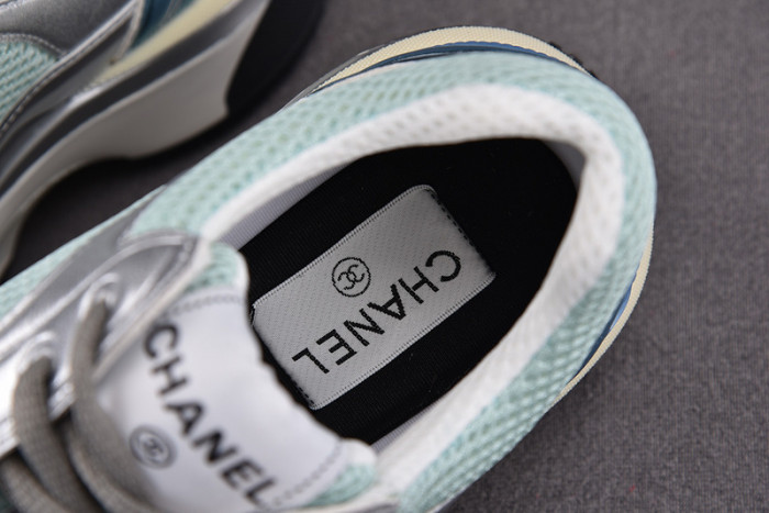 CHANEEL sneaker