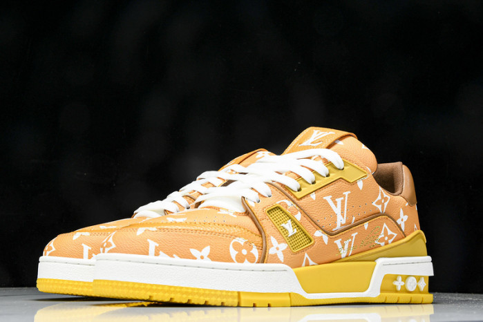 L&V SNEAKERS