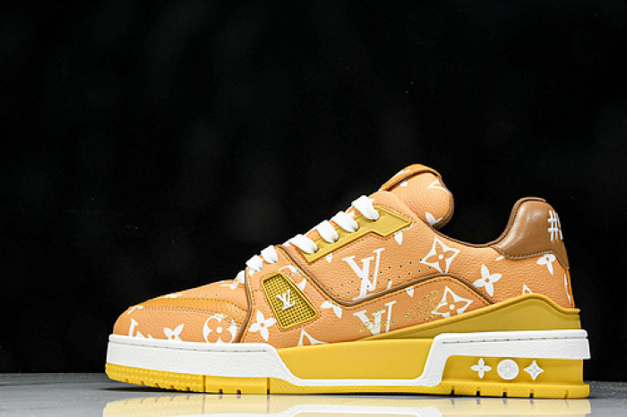 L&V SNEAKERS
