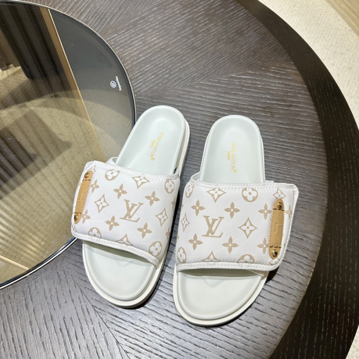 L&V SLIPPERS