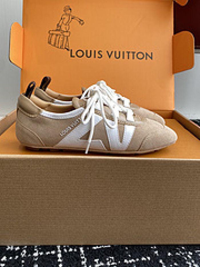 L&V SNEAKERS
