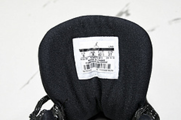 Air Jordan 13 “Black Cat”  414571-011