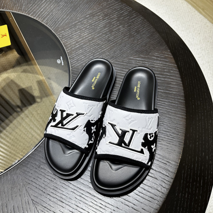 L&V SLIPPERS