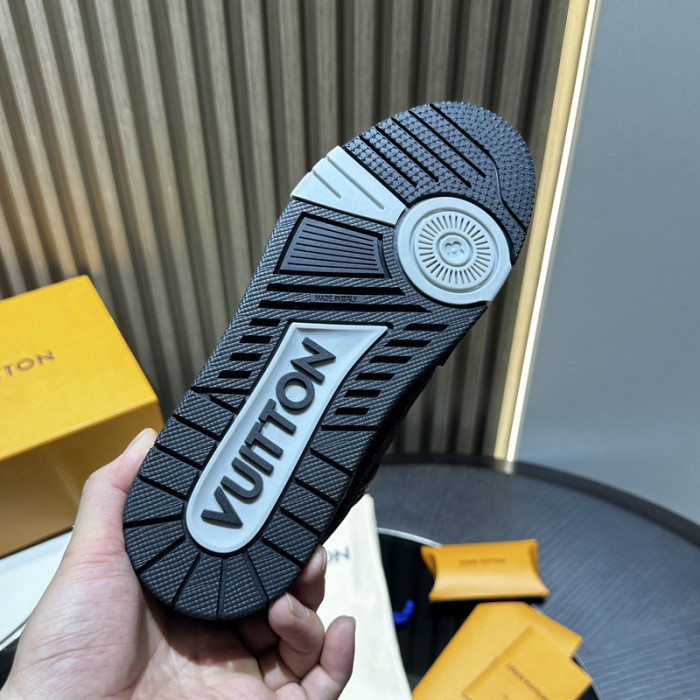 L&V SNEAKERS