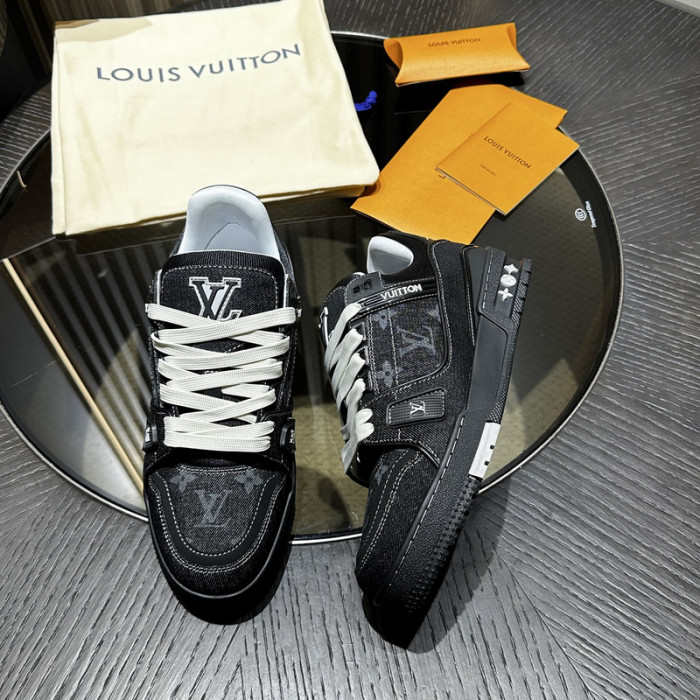 L&V SNEAKERS