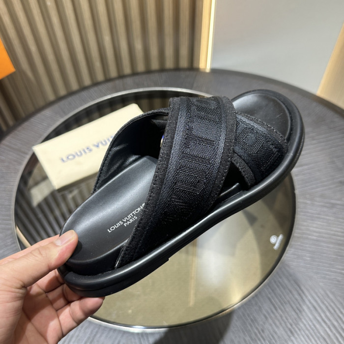 L&V SLIPPERS