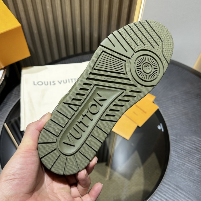 L&V SNEAKERS