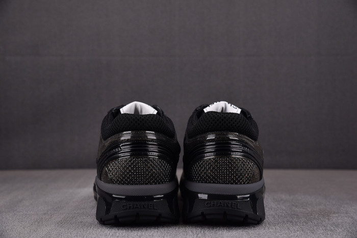 CHANEEL sneaker