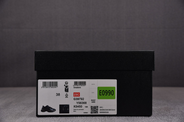 CHANEEL sneaker