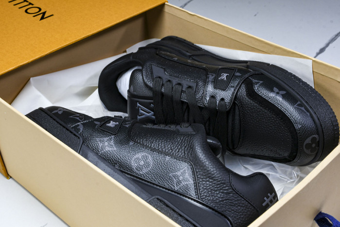 L&V SNEAKERS