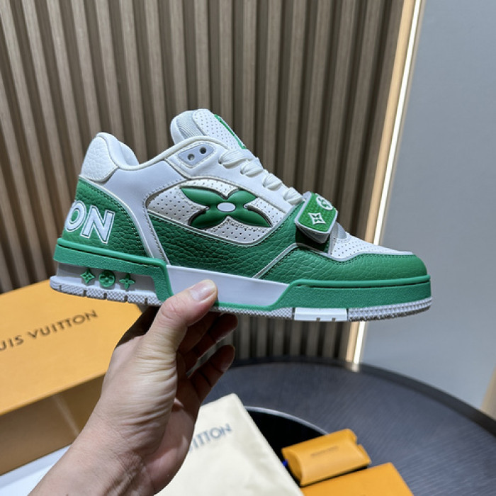 L&V SNEAKERS