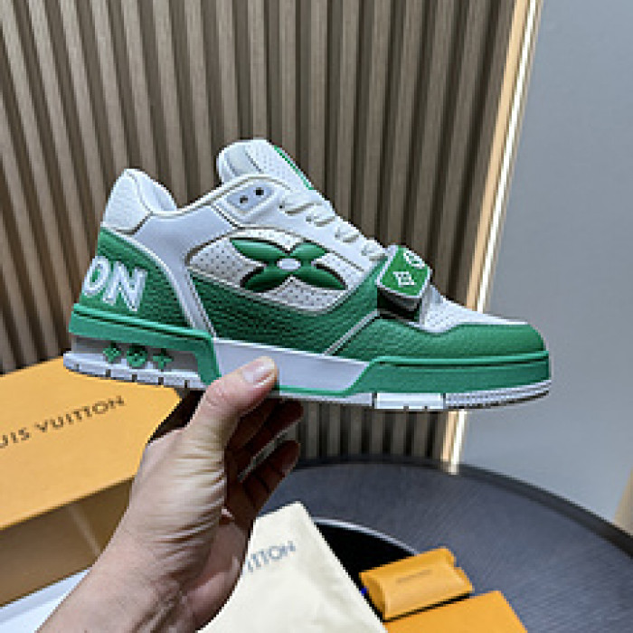 L&V SNEAKERS