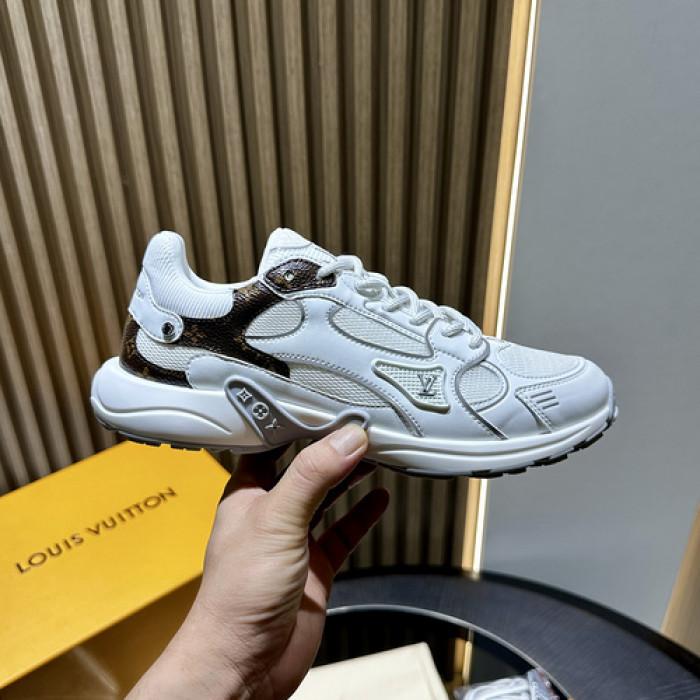 L&V SNEAKERS