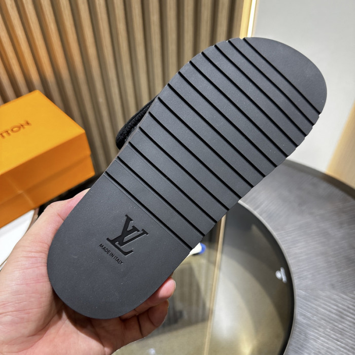 L&V SLIPPERS