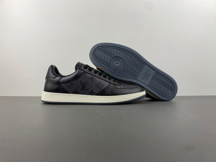 L&V SNEAKERS