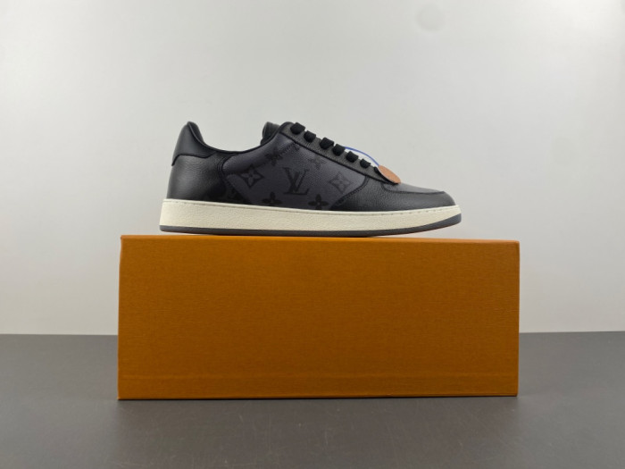 L&V SNEAKERS