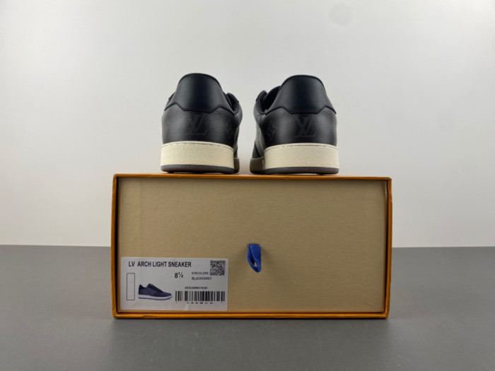L&V SNEAKERS