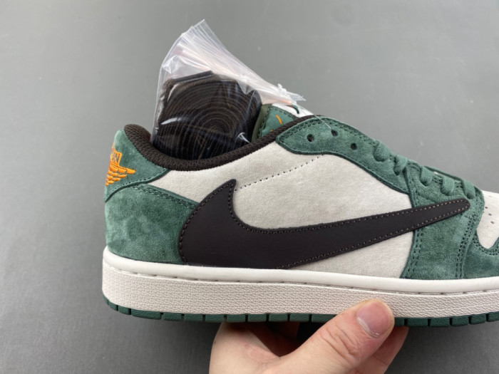 Travis Scott x Air Jordan AJ1 Low DW7866-199