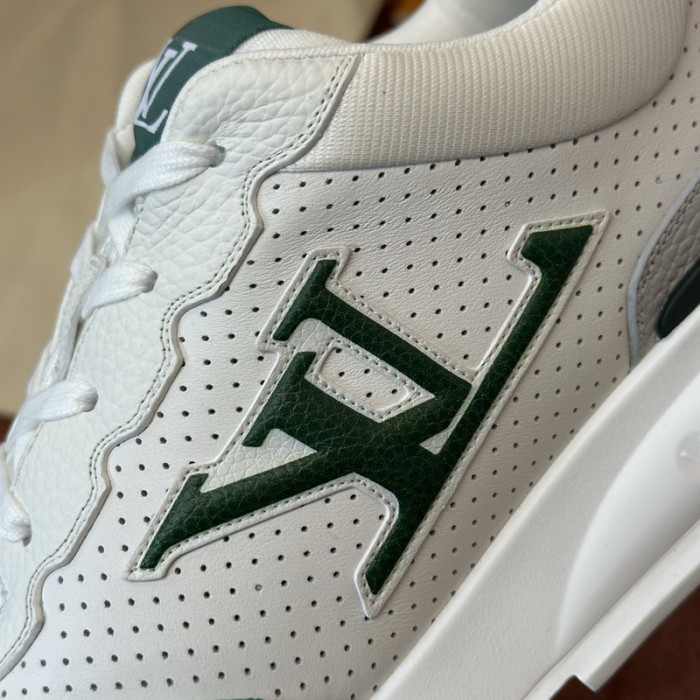 L&V SNEAKERS