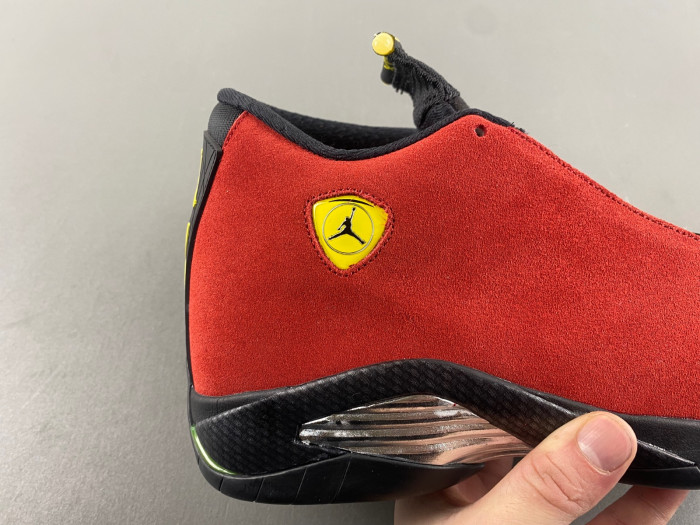 Jordan 14 Retro Challenge Red 654459-670