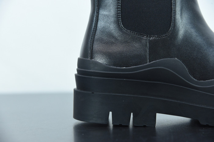bo*te*ga Ve*ne*ta sneaker