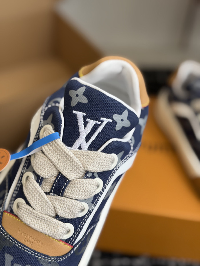 L&VT SNEAKERS