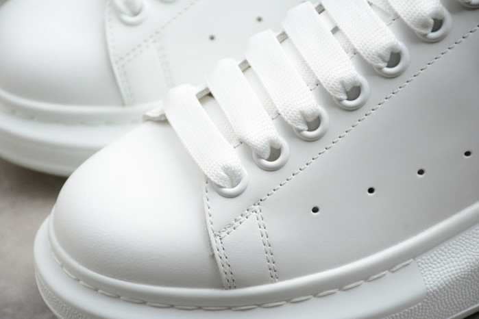 Alexander McQueen sneaker