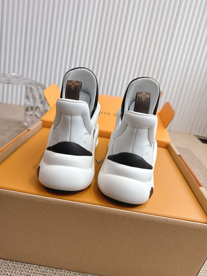 L&V SNEAKERS