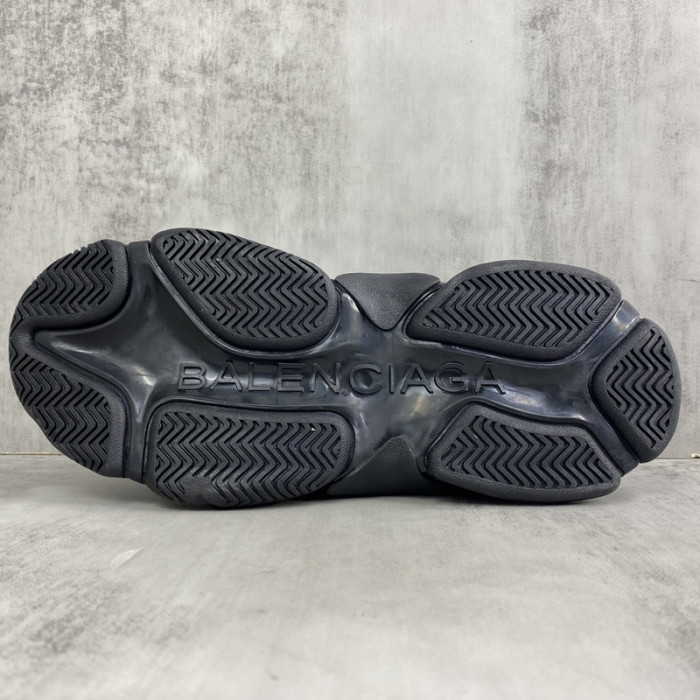 BL TRIPLE S TRAINERS