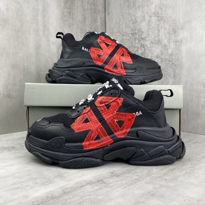 BL TRIPLE S TRAINERS