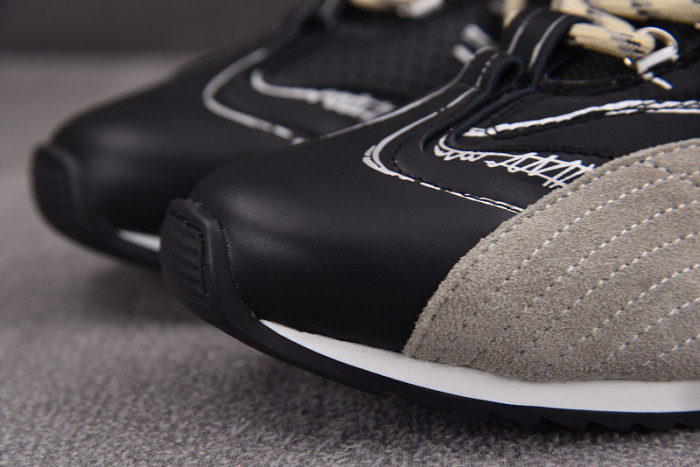 D designer sneaker