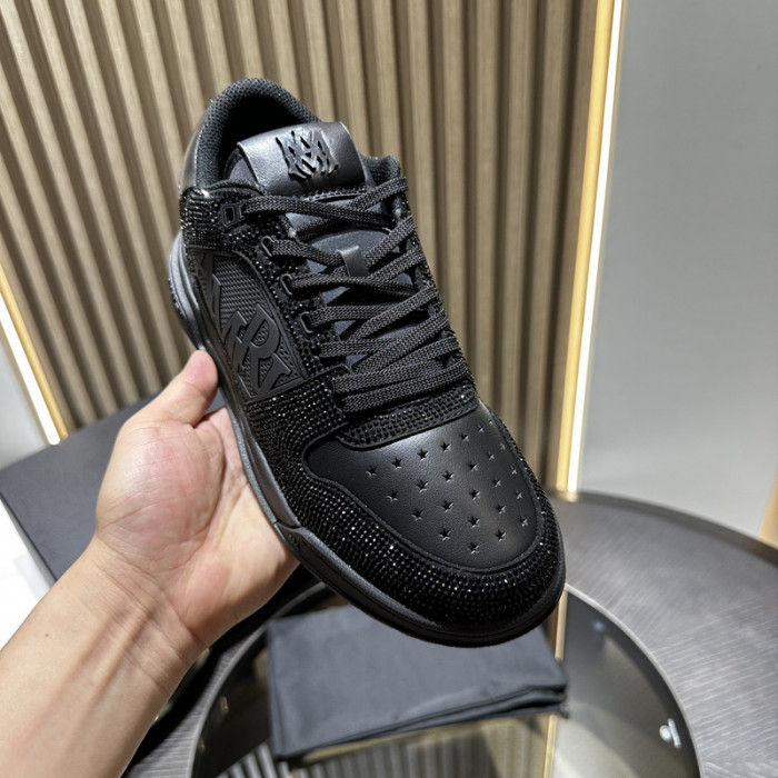AM1R1 SNEAKERS