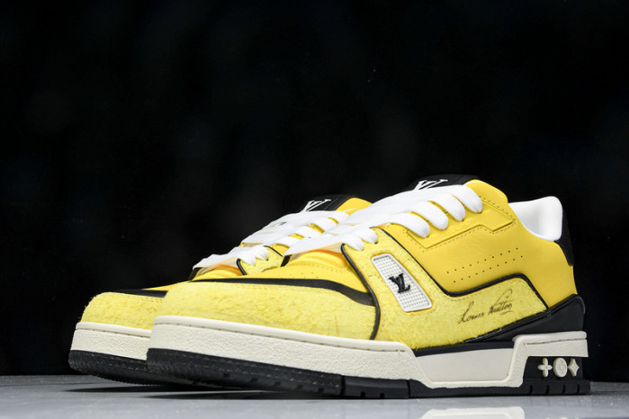 L&V SNEAKERS