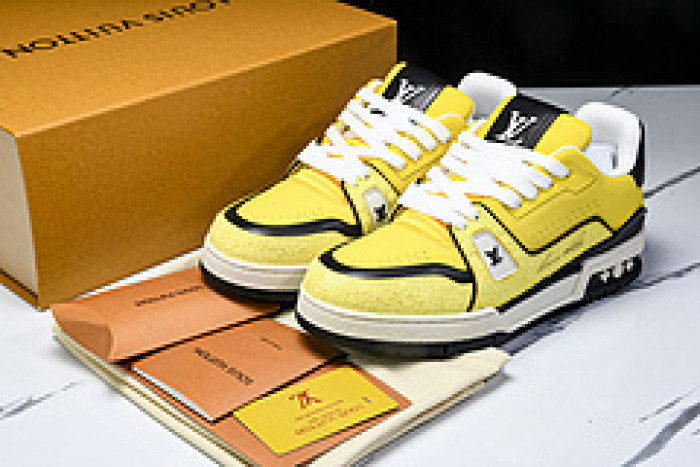 L&V SNEAKERS