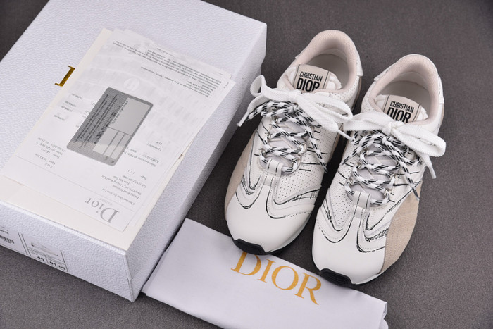 D designer sneaker