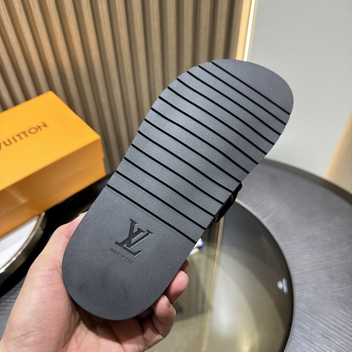 L&V SLIPPERS