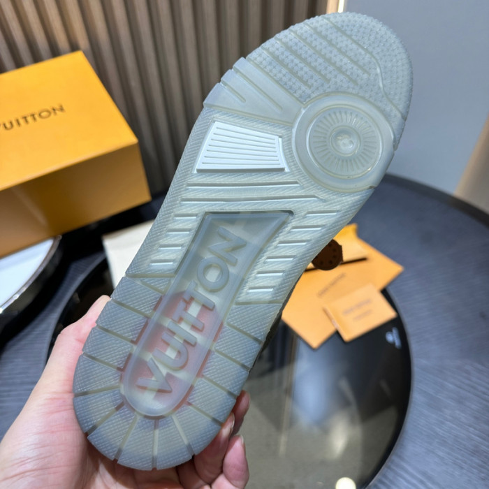L&V SNEAKERS