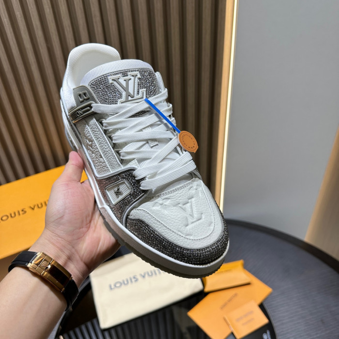 L&V SNEAKERS