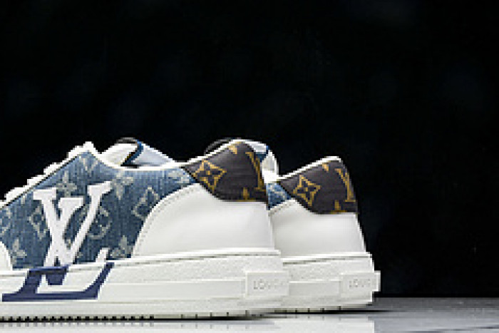 L&V SNEAKERS