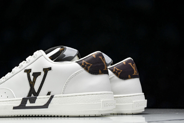 L&V SNEAKERS