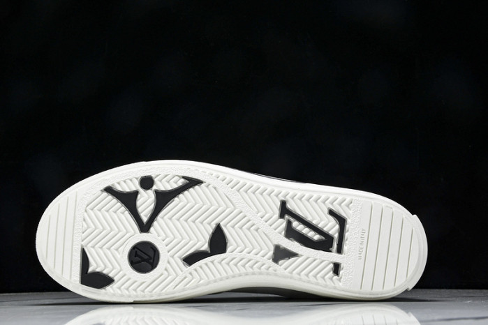L&V SNEAKERS