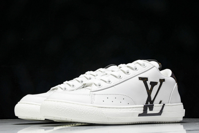 L&V SNEAKERS