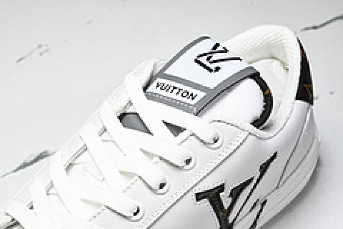 L&V SNEAKERS